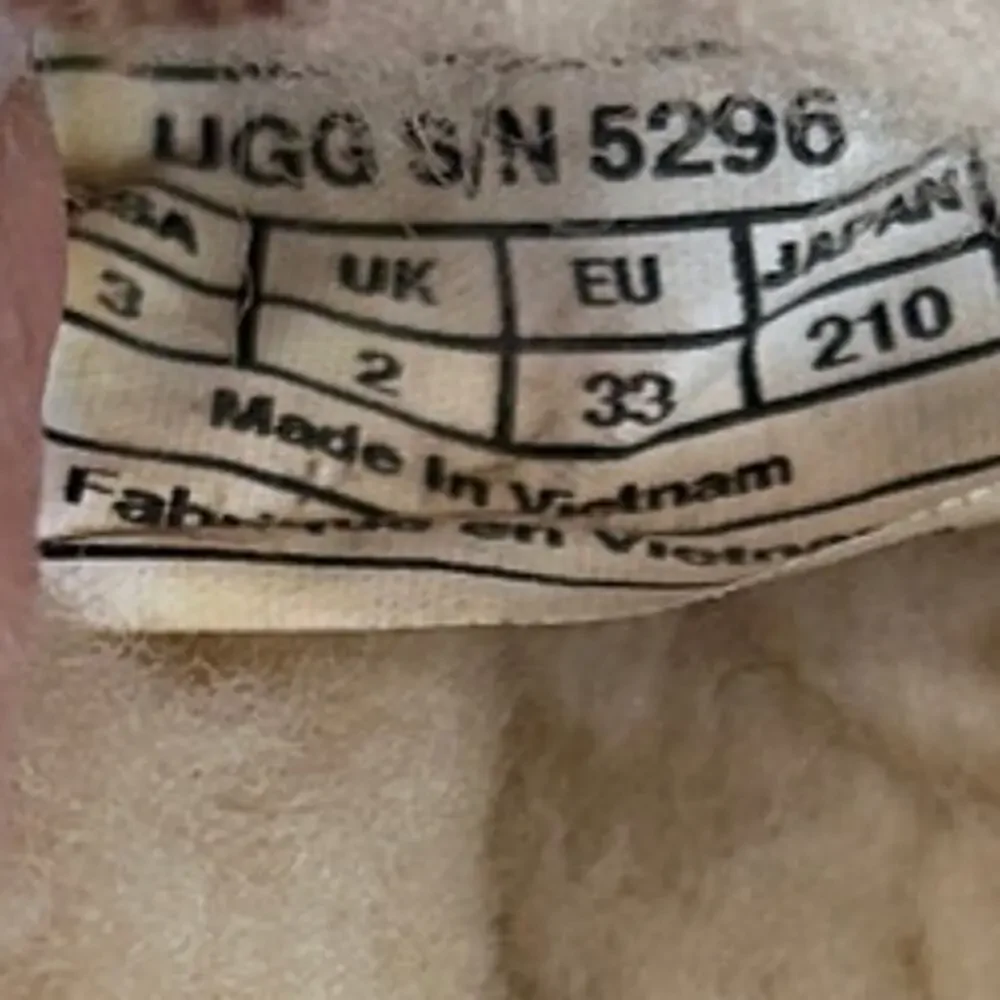 UGG Australia - Dakota - Slippers Moccasin - Broown - Kids Little - 3 - S/N 5296